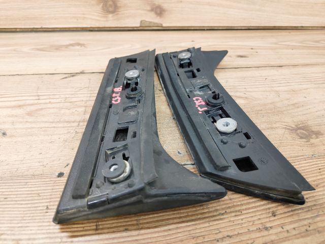 bontott OPEL CROSSLAND X Hátsó Szélvédő Díszléc