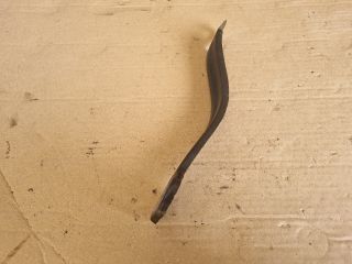 bontott OPEL CROSSLAND X Homlokfal Alsó Tartó