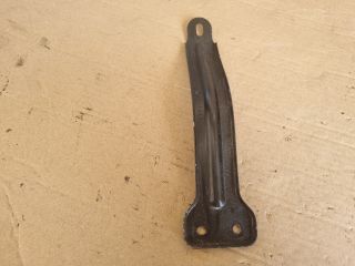 bontott OPEL CROSSLAND X Homlokfal Alsó Tartó