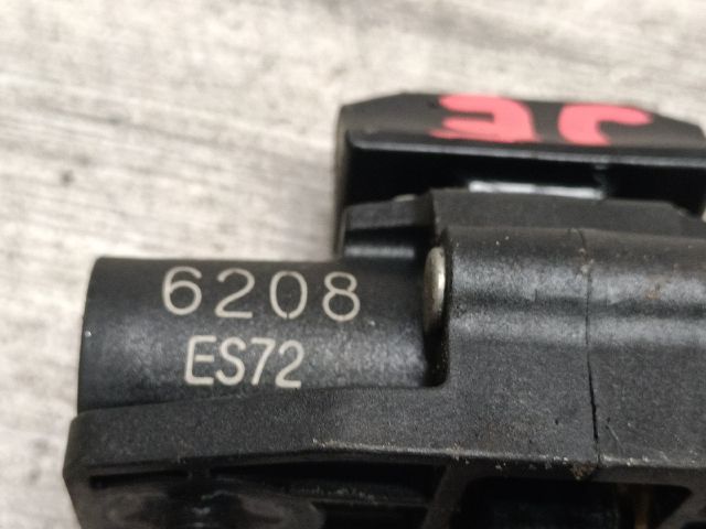 bontott OPEL CROSSLAND X Jobb első Ajtóhatároló