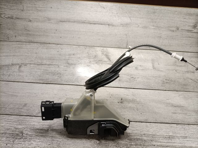 bontott OPEL CROSSLAND X Jobb első Ajtózár