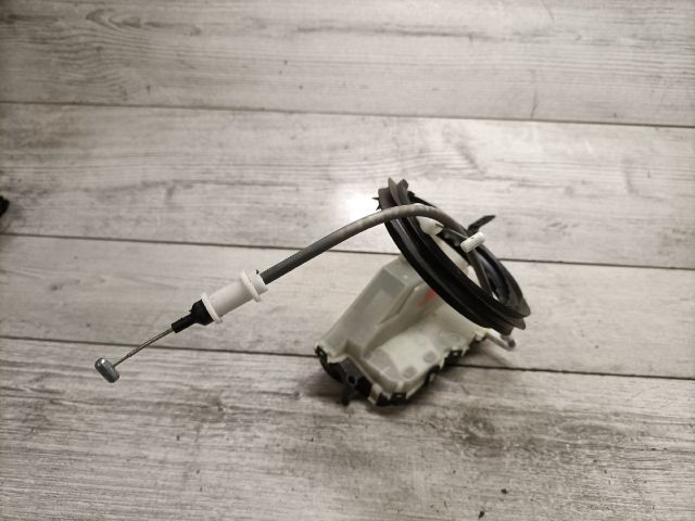 bontott OPEL CROSSLAND X Jobb első Ajtózár