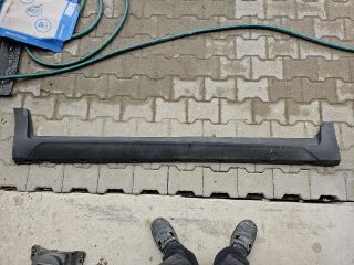 bontott OPEL CROSSLAND X Jobb első Küszöb Díszléc