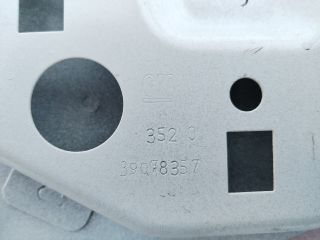 bontott OPEL CROSSLAND X Jobb hátsó Ajtó (Üres lemez)