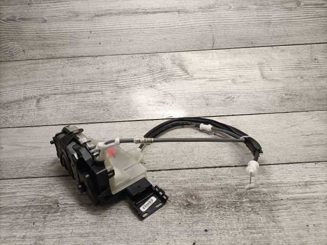 bontott OPEL CROSSLAND X Jobb hátsó Ajtózár