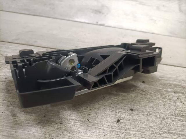 bontott OPEL CROSSLAND X Jobb hátsó Belső Kilincs