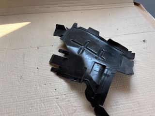 bontott OPEL CROSSLAND X Jobb Hűtő Légterelő