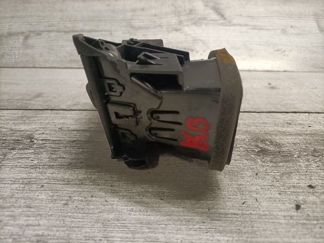 bontott OPEL CROSSLAND X Középső Jobb Szellőző