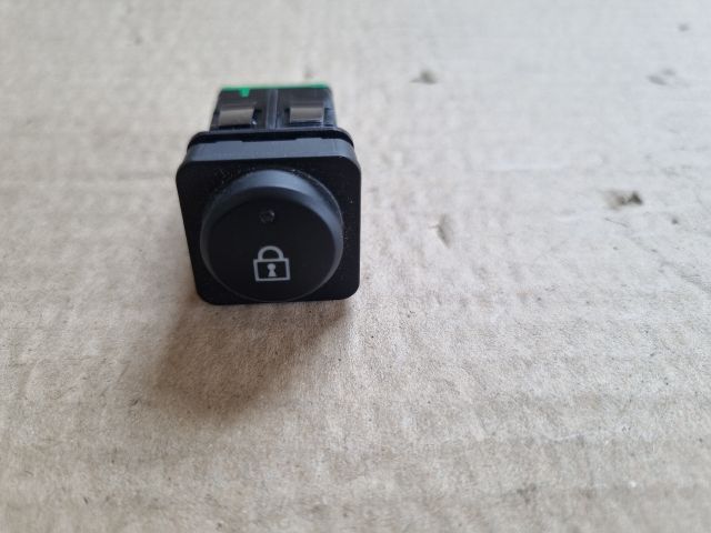 bontott OPEL CROSSLAND X Központizár Kapcsoló