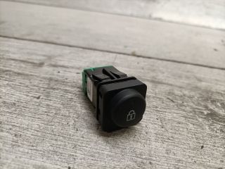 bontott OPEL CROSSLAND X Központizár Kapcsoló