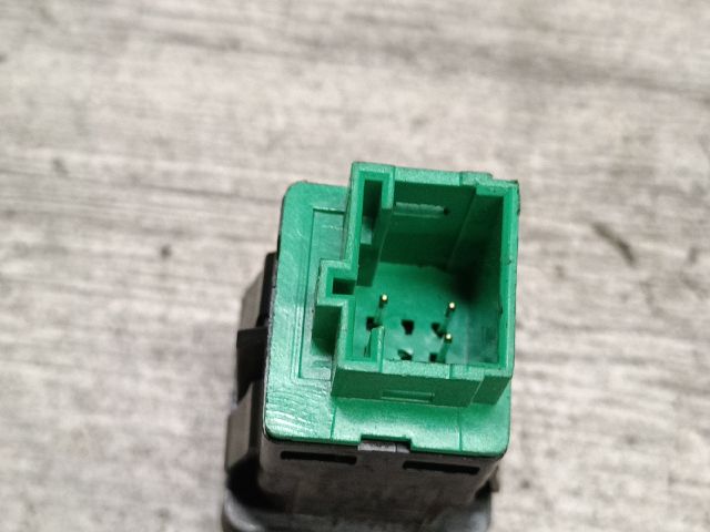 bontott OPEL CROSSLAND X Központizár Kapcsoló