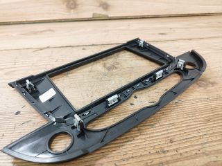 bontott OPEL CROSSLAND X Rádió / CD Keret