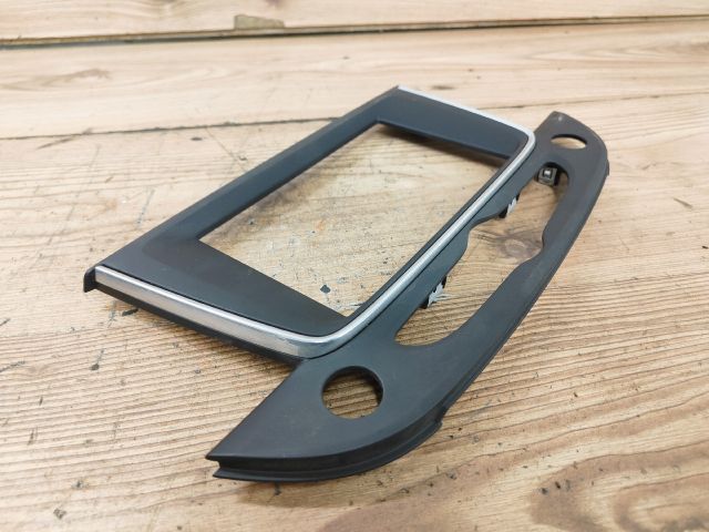 bontott OPEL CROSSLAND X Rádió / CD Keret