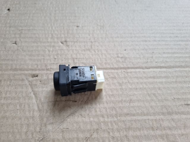 bontott OPEL CROSSLAND X Vészvillogó Kapcsoló