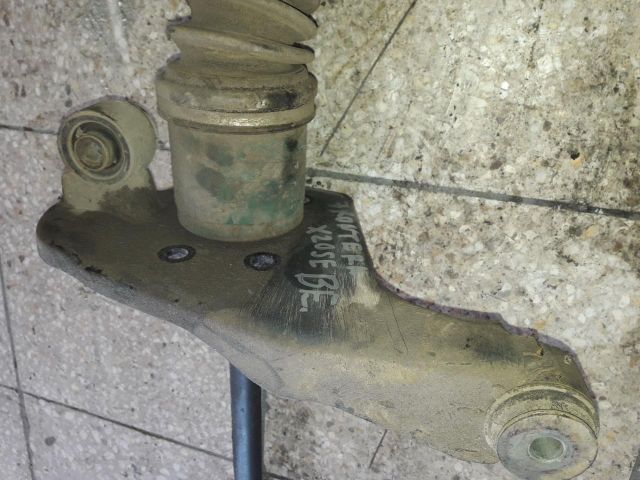 bontott OPEL FRONTERA Bal Féltengely