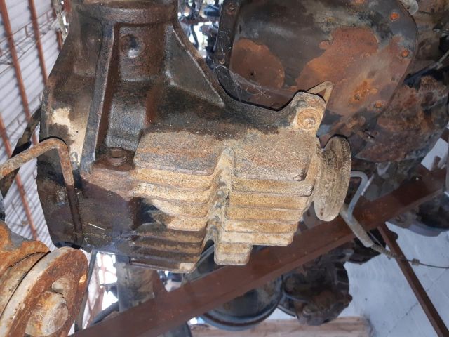 bontott OPEL FRONTERA Hátsó Híd (Dobfékes)