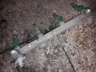 bontott OPEL FRONTERA Porlasztó Sor / Híd