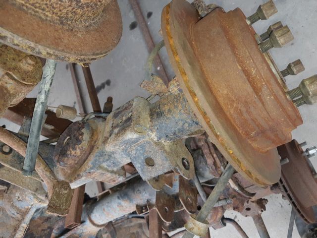 bontott OPEL FRONTERA Hátsó Híd (Tárcsafékes)