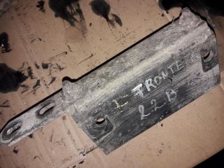 bontott OPEL FRONTERA Váltó Tartó Bak (Pozíciófüggetlen)