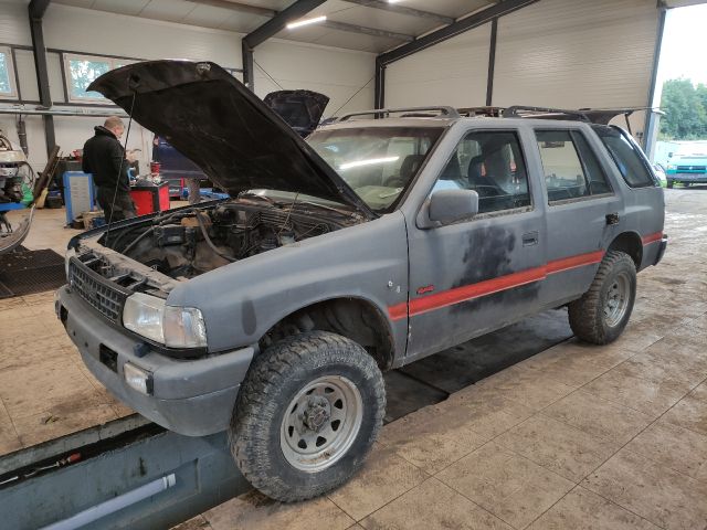 bontott OPEL FRONTERA Kiegyenlítő Tartály