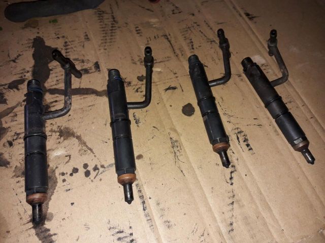 bontott OPEL FRONTERA Porlasztó (1 db)