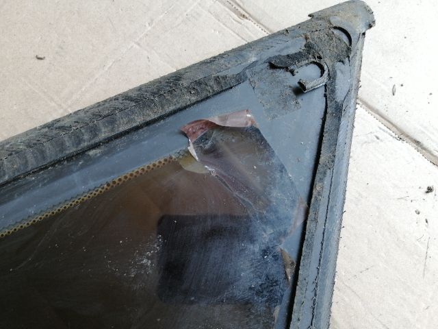 bontott OPEL FRONTERA Bal C Oszlop Oldalablak Üveg