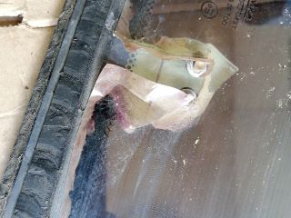 bontott OPEL FRONTERA Bal C Oszlop Oldalablak Üveg