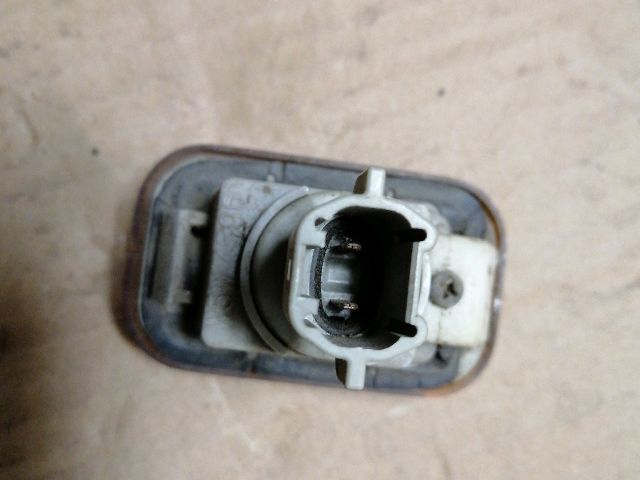 bontott OPEL FRONTERA Bal első Sárvédő Irányjelző