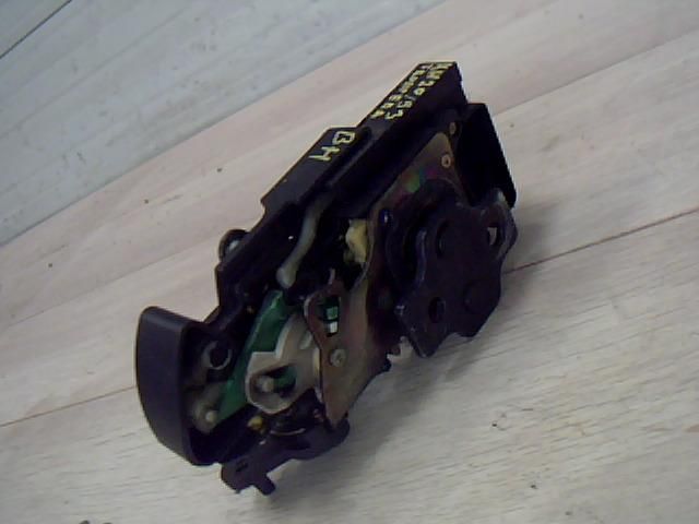 bontott OPEL FRONTERA Bal hátsó Ajtózár