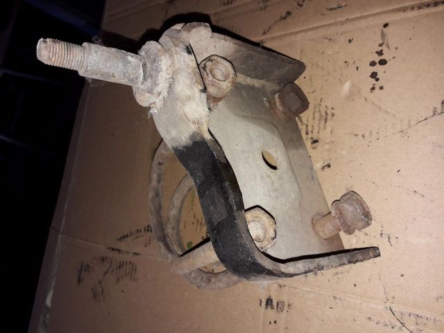 bontott OPEL FRONTERA Cuppántcsavar