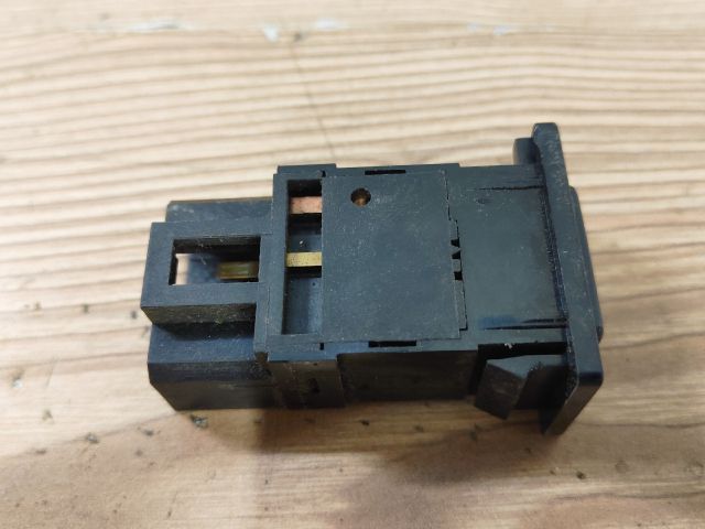 bontott OPEL FRONTERA Első Ködfényszóró Kapcsoló