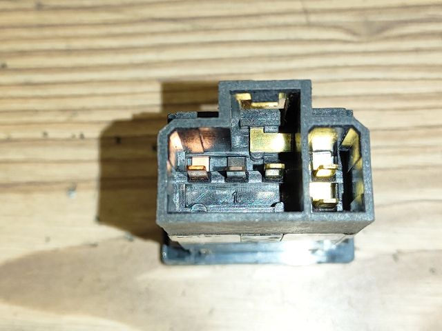 bontott OPEL FRONTERA Első Ködfényszóró Kapcsoló