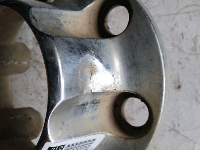 bontott OPEL FRONTERA Felniközép (1 db)