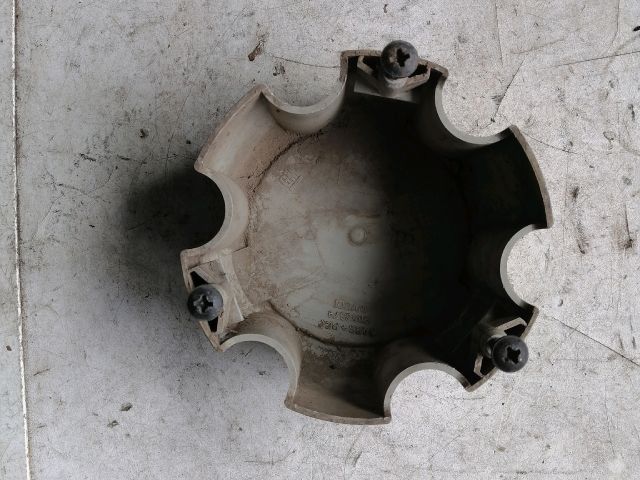 bontott OPEL FRONTERA Felniközép (1 db)