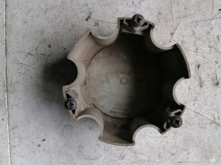 bontott OPEL FRONTERA Felniközép (1 db)