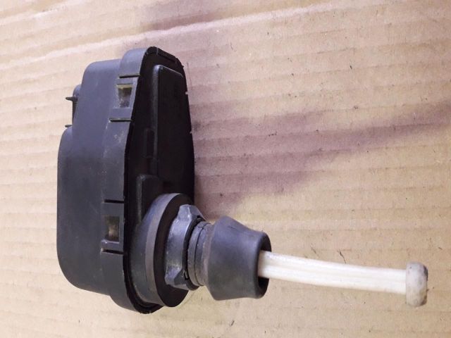 bontott OPEL FRONTERA Fényszórómagasság Állító Motor (Pozíciófüggetlen)