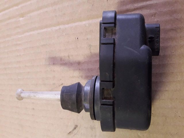 bontott OPEL FRONTERA Fényszórómagasság Állító Motor (Pozíciófüggetlen)