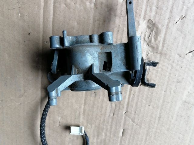 bontott OPEL FRONTERA Gyújtáskapcsoló Házzal