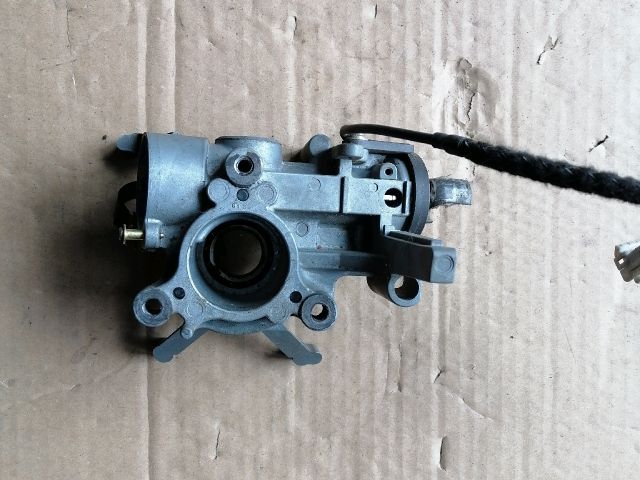 bontott OPEL FRONTERA Gyújtáskapcsoló Házzal