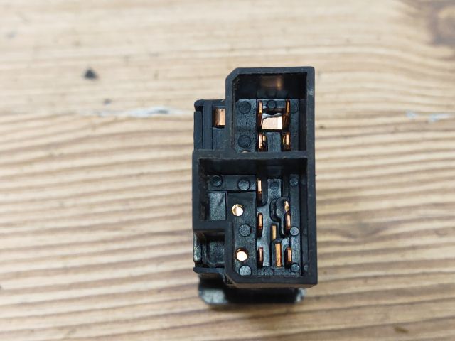 bontott OPEL FRONTERA Hátsó Ablaktörlő Kapcsoló