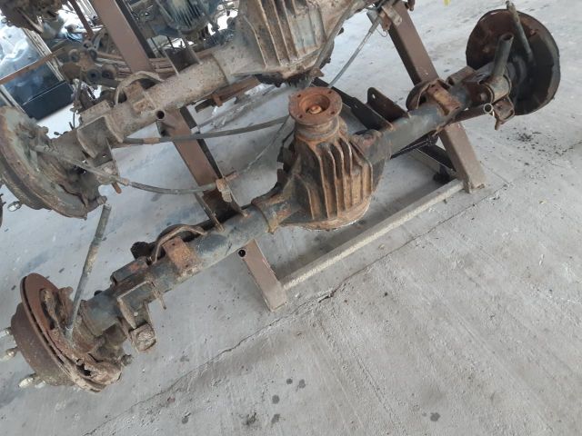 bontott OPEL FRONTERA Hátsó Híd (Tárcsafékes)