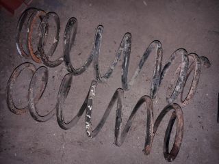 bontott OPEL FRONTERA Hátsó Rugó Pár