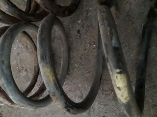 bontott OPEL FRONTERA Hátsó Rugó Pár