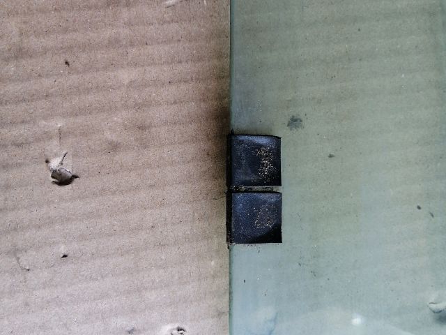 bontott OPEL FRONTERA Jobb első Ablak