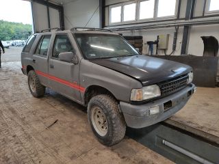 bontott OPEL FRONTERA Jobb első Ablakvezető Gumi