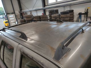 bontott OPEL FRONTERA Jobb első Ablakvezető Gumi