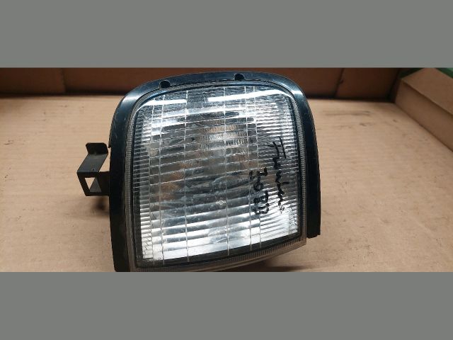 bontott OPEL FRONTERA Jobb első Irányjelző