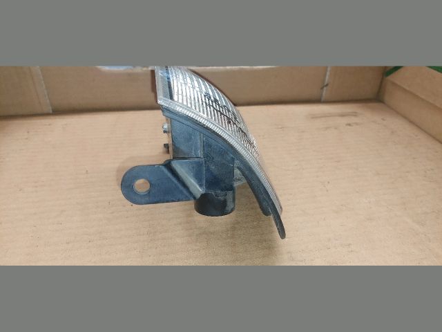 bontott OPEL FRONTERA Jobb első Irányjelző