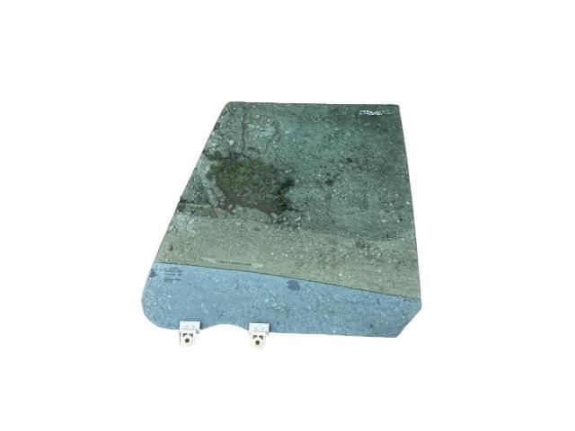 bontott OPEL FRONTERA Jobb hátsó Ablak