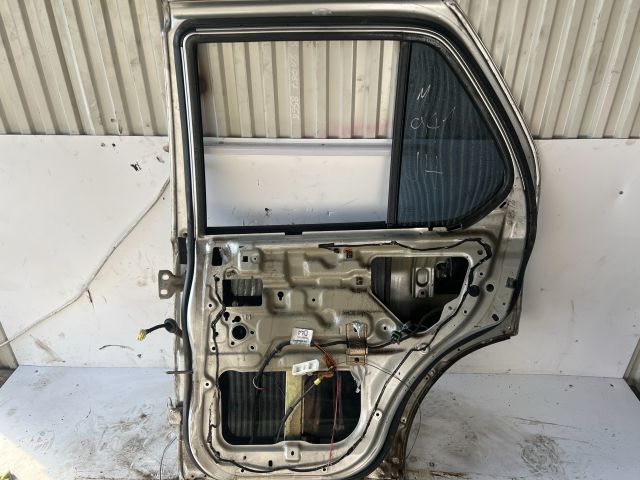 bontott OPEL FRONTERA Jobb hátsó Ajtó (Üres lemez)